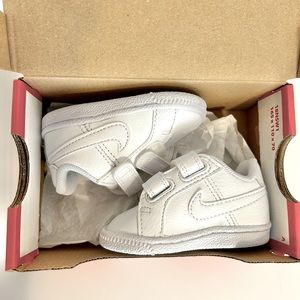Baby Nike Velcro Sneakers
